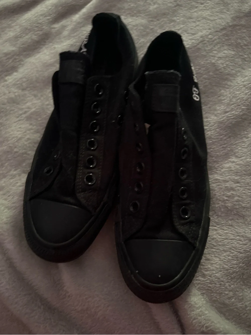 Converse All Black Low-Top Sneakers - Picture 2 of 9